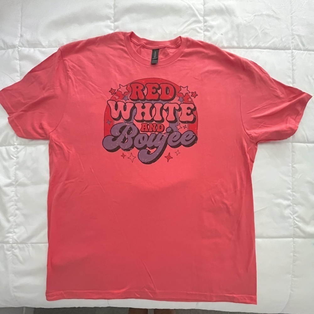“Red White and Bougie” Gildan Tee. Size XL. NWOT